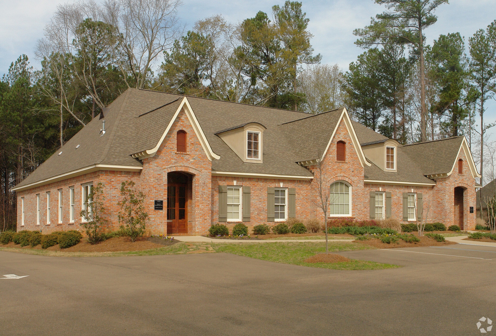 497 Keywood Cir, Flowood, MS for sale Primary Photo- Image 1 of 1