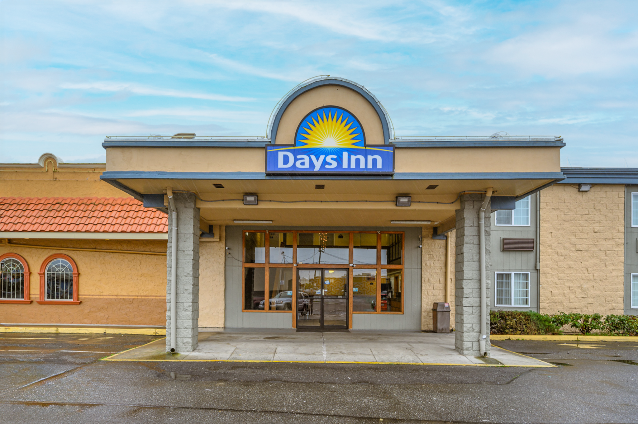 2009 Riverside Dr, Mount Vernon, WA for sale Building Photo- Image 1 of 1