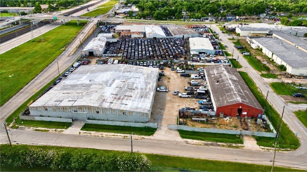 901 Little York Rd, Houston, TX for sale - Building Photo - Image 1 of 5