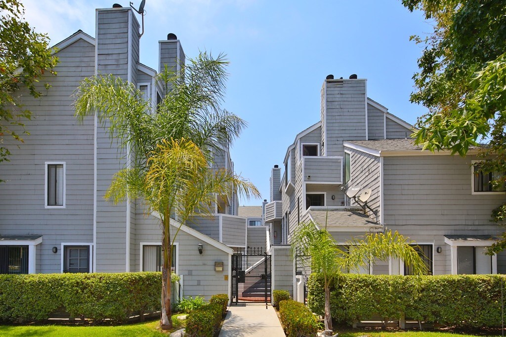 1055 Newport Ave, Long Beach, CA for sale Building Photo- Image 1 of 1