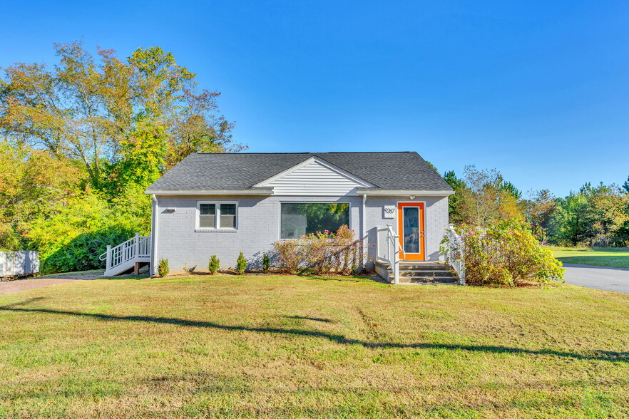 9267 Kings Hwy, King George, VA for sale - Primary Photo - Image 1 of 37