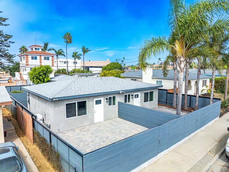 1506-8 Higgins St, Oceanside, CA for sale - Primary Photo - Image 1 of 14