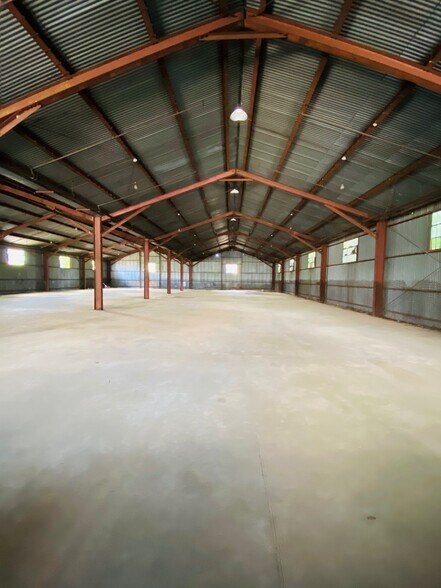 312 W Solomon St, Griffin, GA for sale - Interior Photo - Image 1 of 1