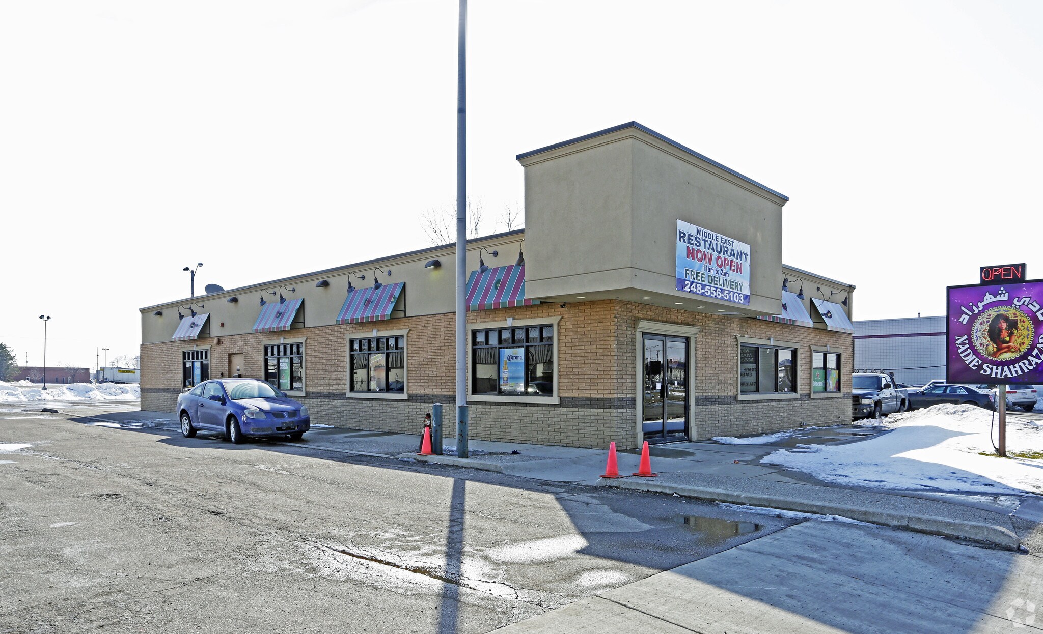 350 E 14 Mile Rd, Madison Heights, MI 48071