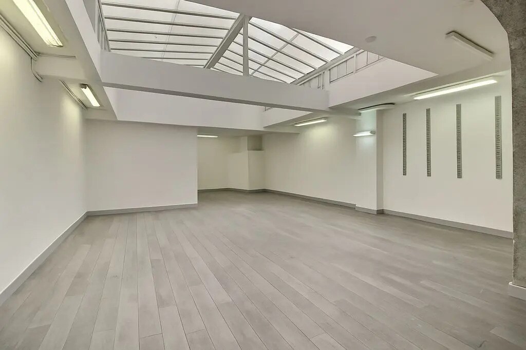25 Rue Richard Lenoir, Paris for lease Interior Photo- Image 1 of 6