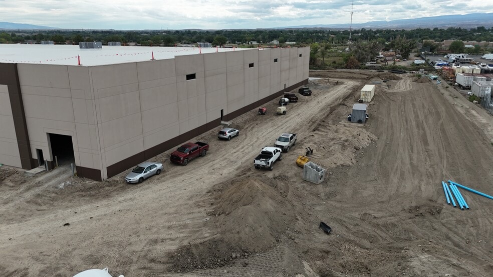 2825 Riverside Pky, Grand Junction, CO for lease - Building Photo - Image 3 of 17