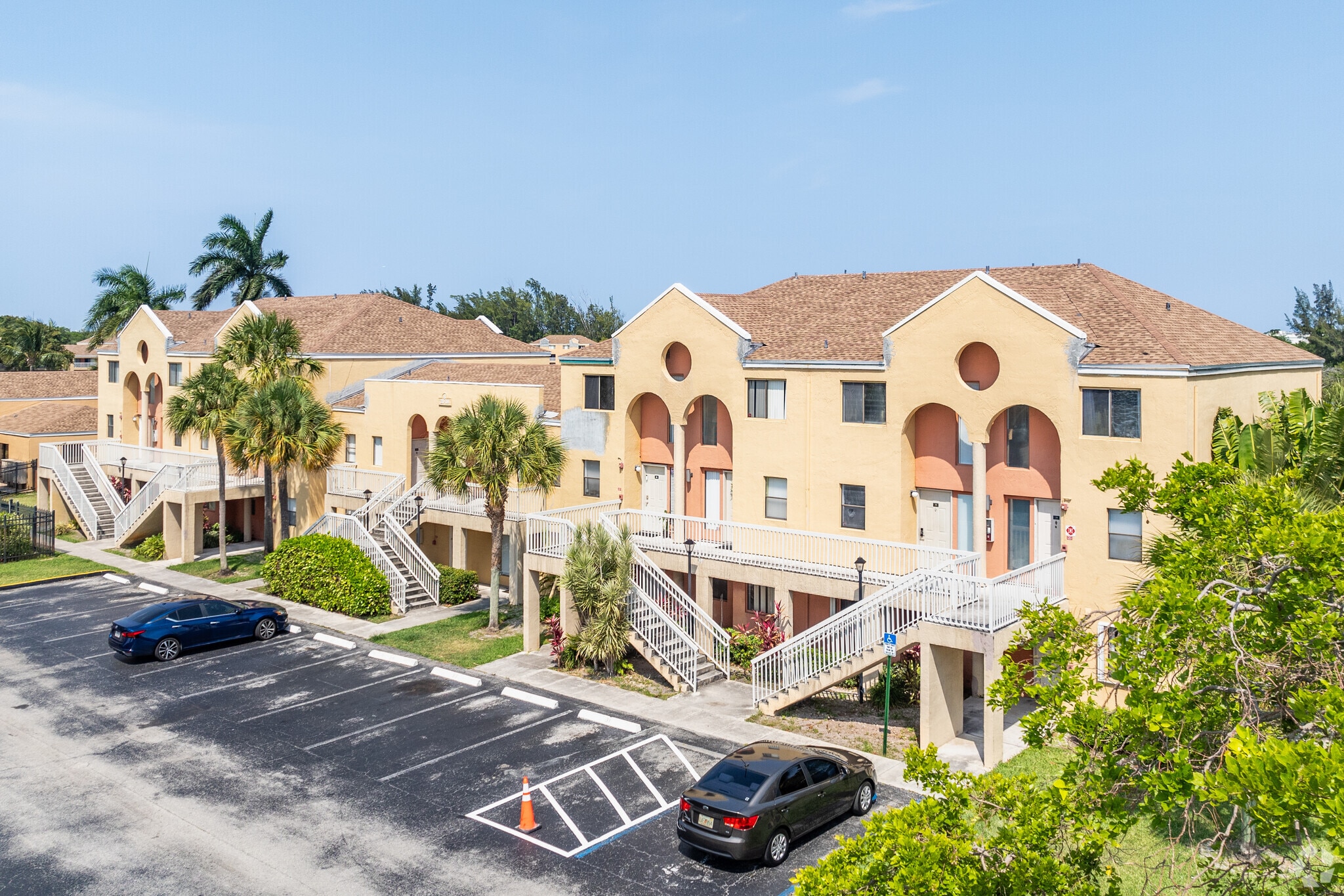 5200 NW 31st Ave, Fort Lauderdale, FL for sale Primary Photo- Image 1 of 1