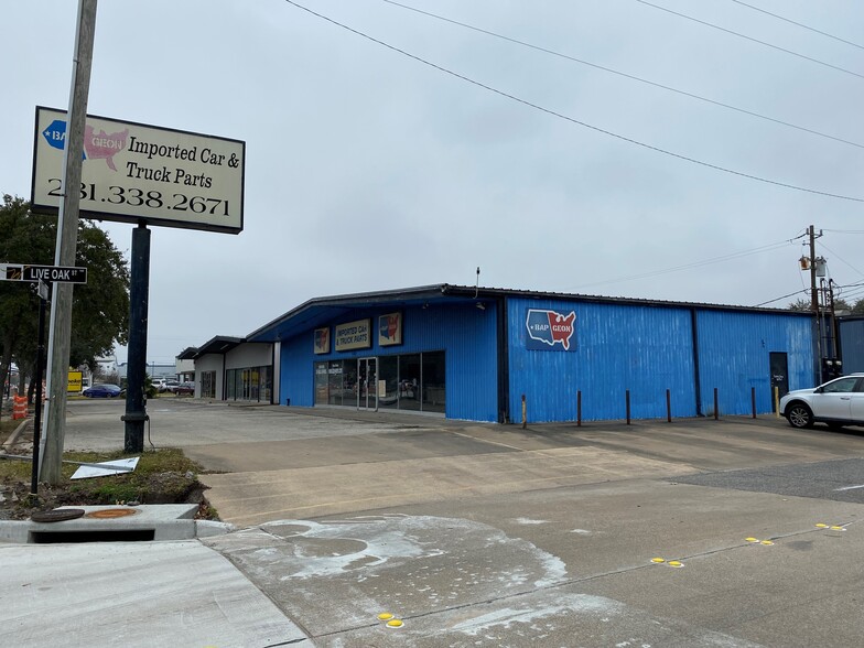 402 W Nasa Rd, Webster, TX for sale - Building Photo - Image 1 of 1