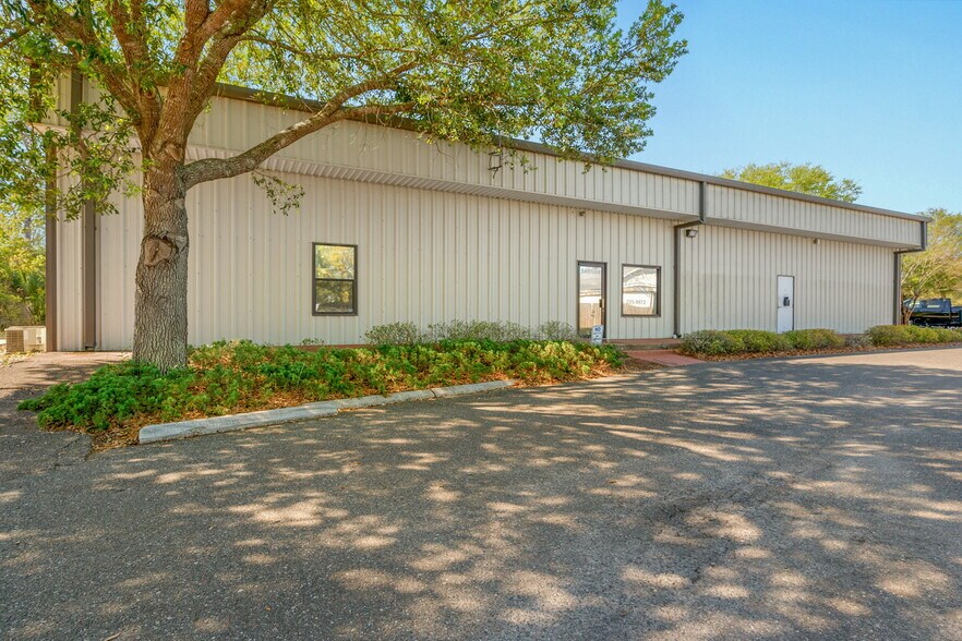 850500 Us17, Yulee, FL 32097