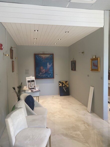 3425 Radio Rd, Naples, FL for lease - Interior Photo - Image 3 of 7