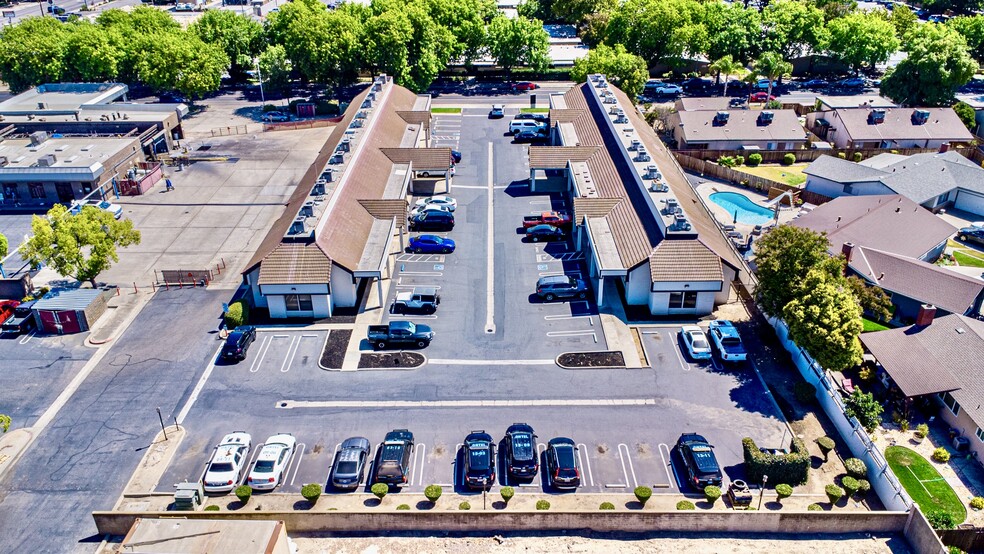 2125 Wylie Dr, Modesto, CA for sale - Building Photo - Image 3 of 29