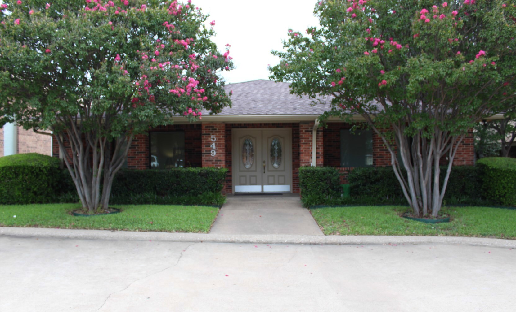 549 W Wheatland Rd, Duncanville, TX for sale Primary Photo- Image 1 of 1