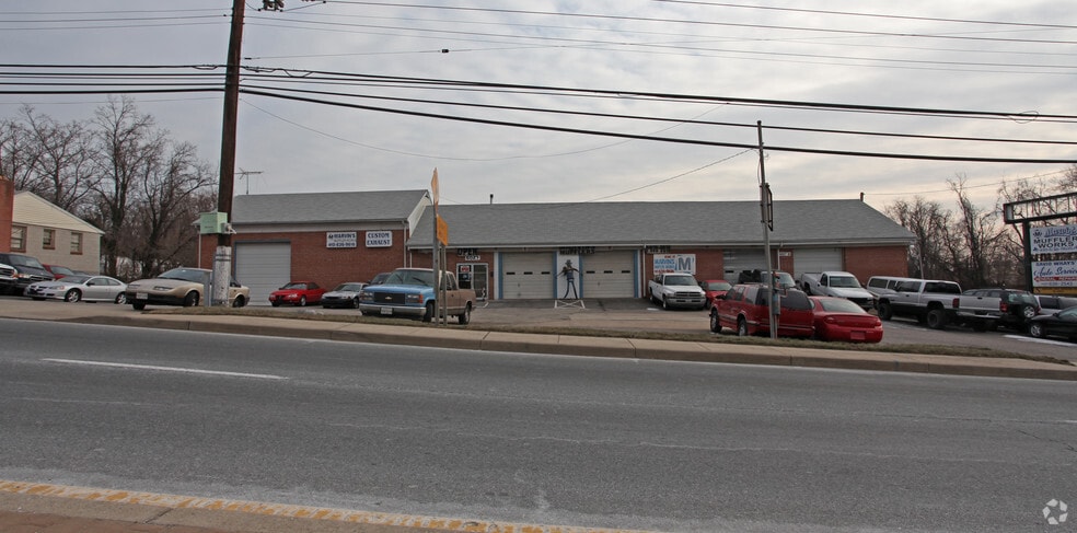 6027 Ritchie Hwy, Brooklyn, MD for sale - Building Photo - Image 1 of 45