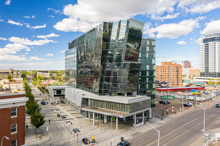 9576 Jasper Ave, Edmonton, AB for lease - Primary Photo - Image 1 of 10