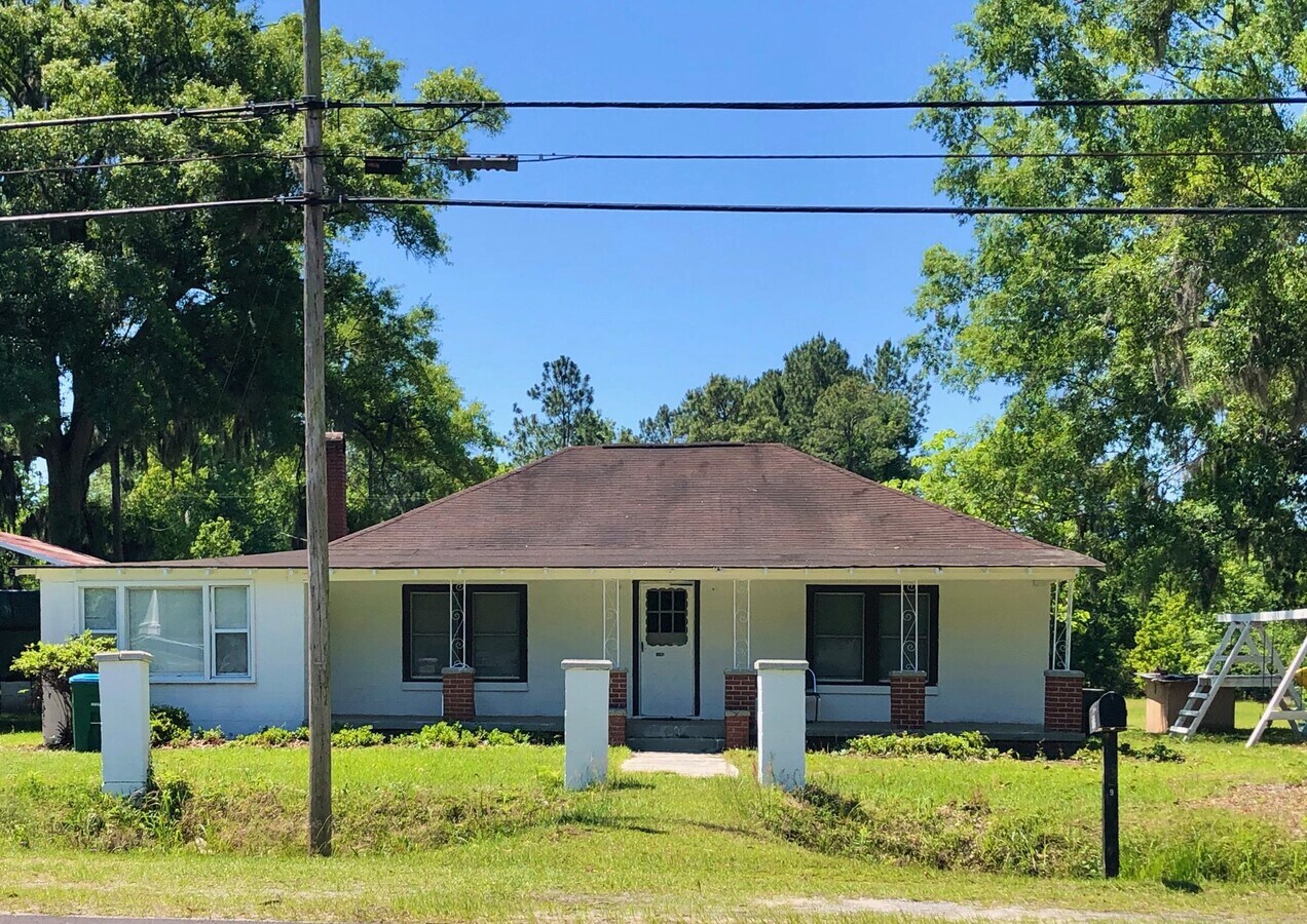 1109 E US Highway 80, Bloomingdale, GA 31302