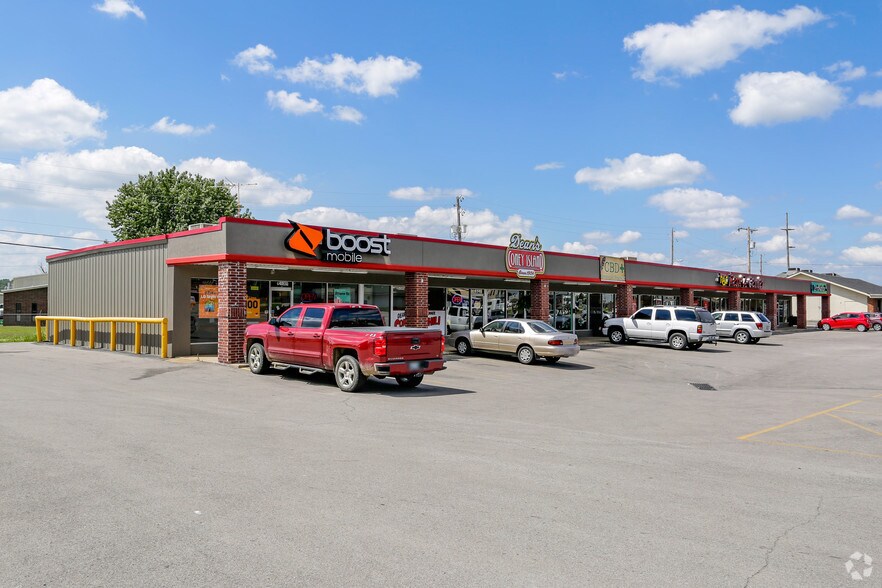 620-640 E Charles Page Blvd, Sand Springs, OK for lease - Primary Photo - Image 1 of 1