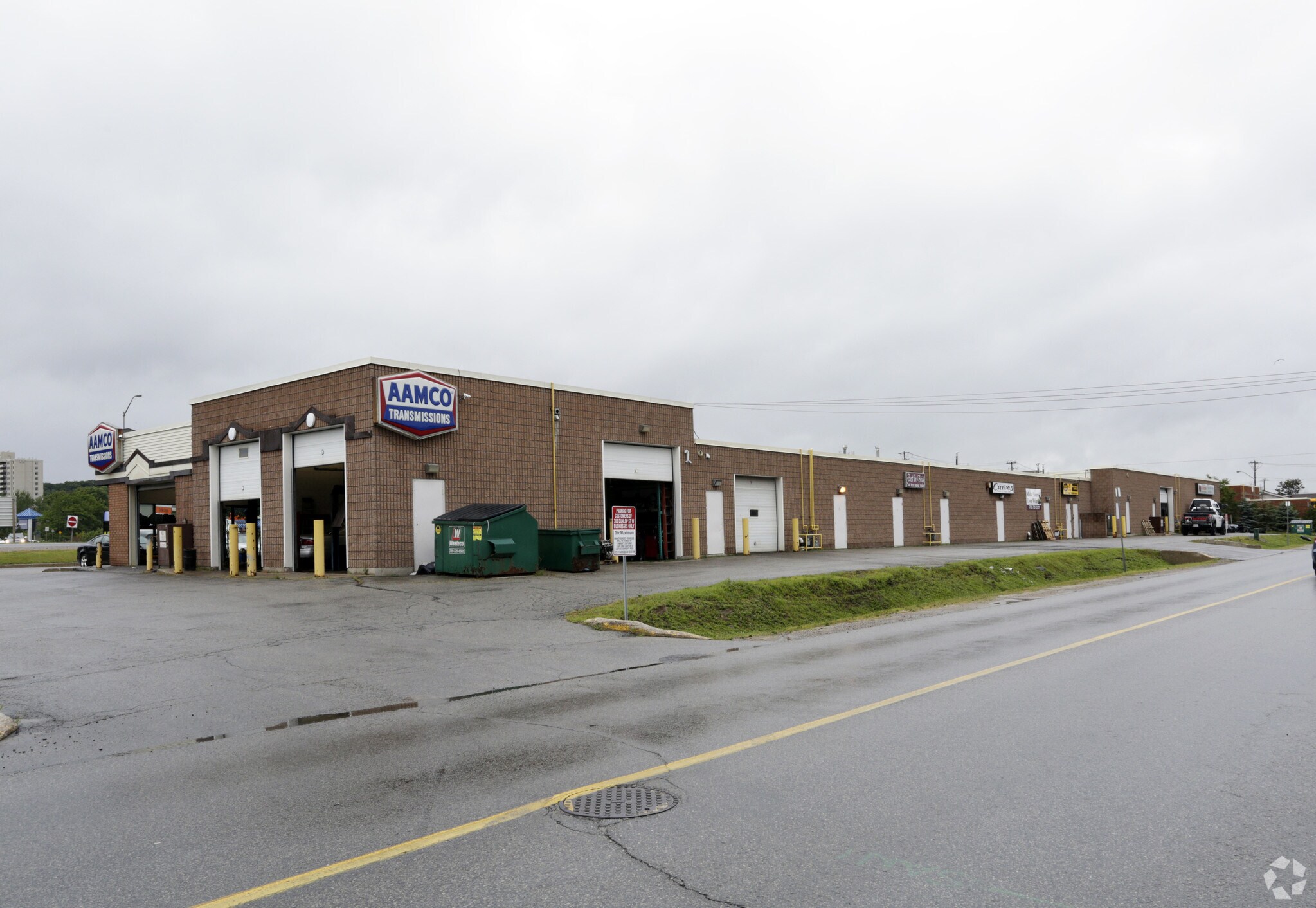 303 Dunlop St W, Barrie, ON for lease Primary Photo- Image 1 of 3