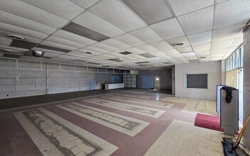 5740 E Paisano Dr, El Paso, TX for lease Building Photo- Image 1 of 6