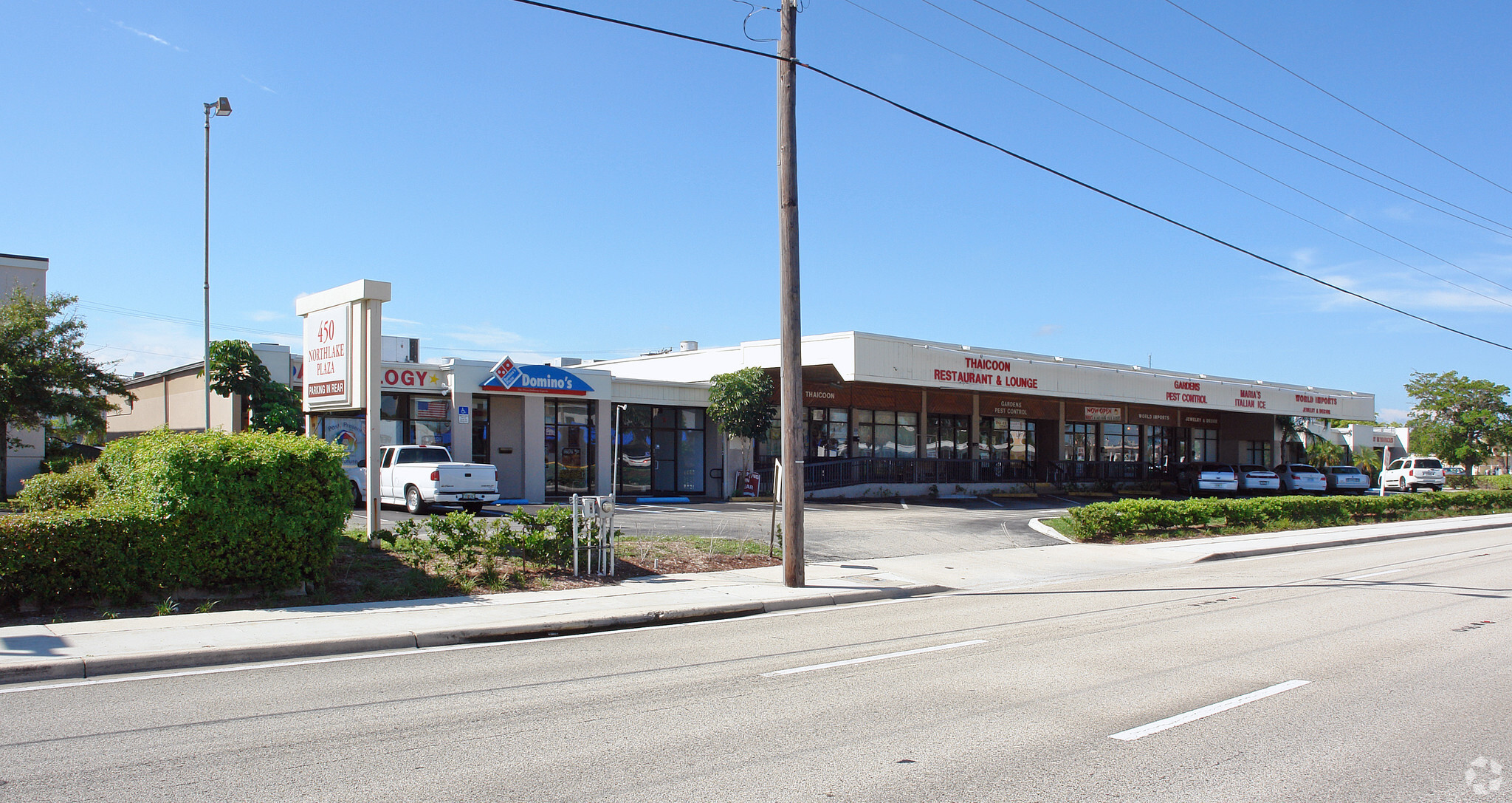 450 Northlake Blvd, Lake Park, FL for lease Primary Photo- Image 1 of 4