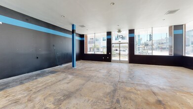 501-515 Pine Ave, Long Beach, CA for lease Interior Photo- Image 2 of 9