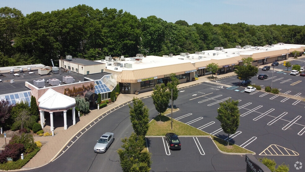 4057 Asbury Ave, Tinton Falls, NJ for lease - Building Photo - Image 1 of 2