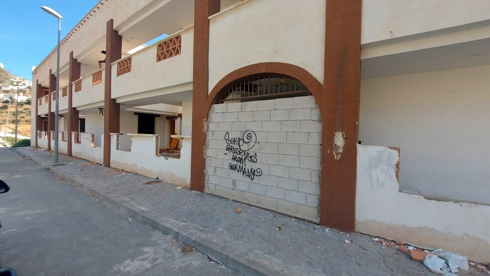 Office in Terque for sale - Building Photo - Image 3 of 5