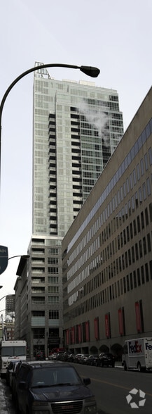 1211-1235 Boul Robert-Bourassa, Montréal, QC for sale - Building Photo - Image 2 of 7