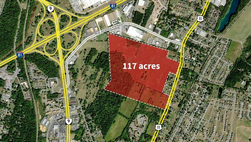 718 Mid Atlantic Pky, Martinsburg, WV for sale - Primary Photo - Image 1 of 1