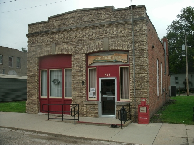 317 Main St, Elliott, IA for sale Primary Photo- Image 1 of 1