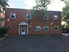 Fairfax Medical Art Building - Loft