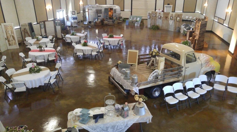 1024 W US Hwy 40, Roosevelt, UT for sale - Interior Photo - Image 2 of 8