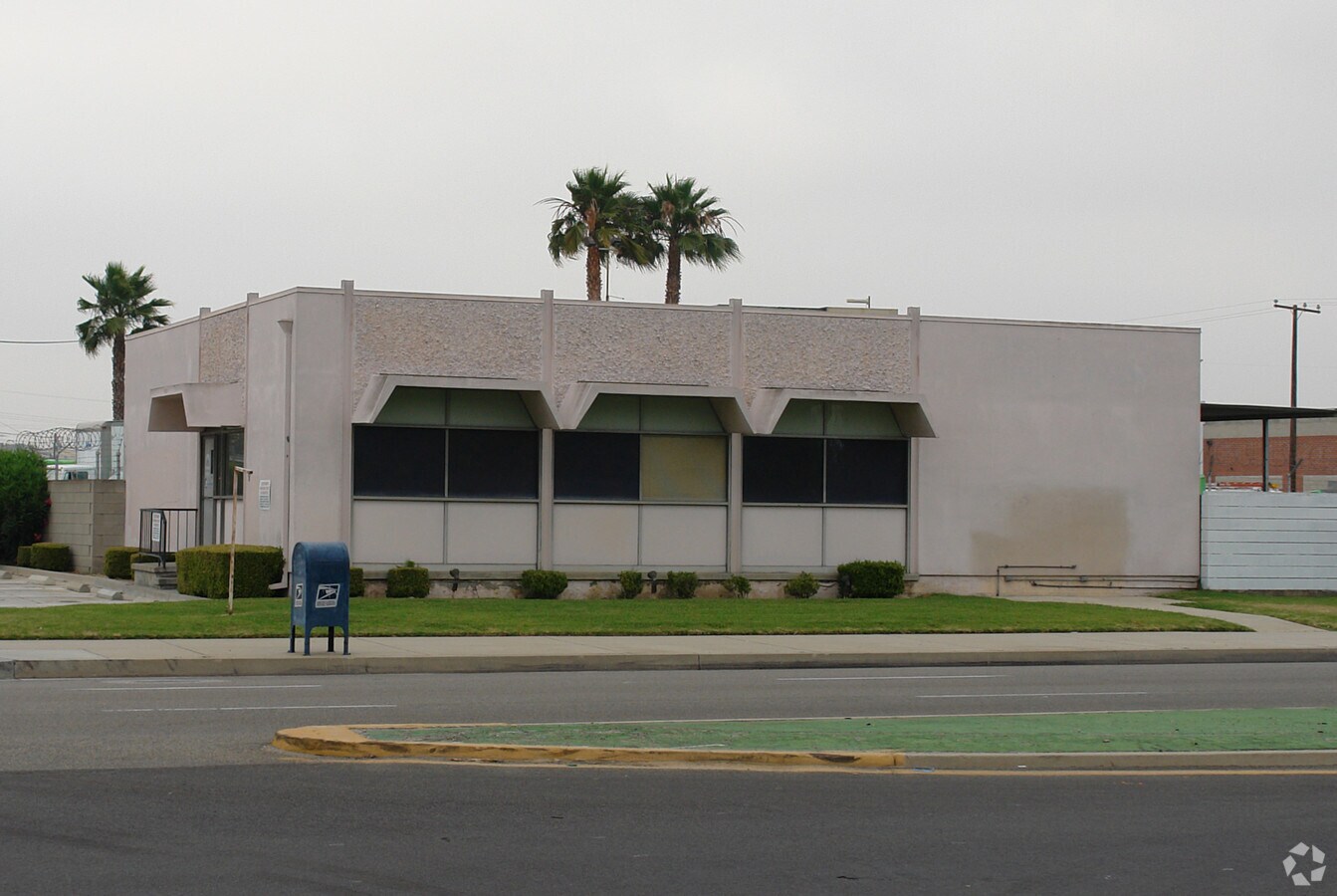 221 E Alondra Blvd, Gardena, CA 90248