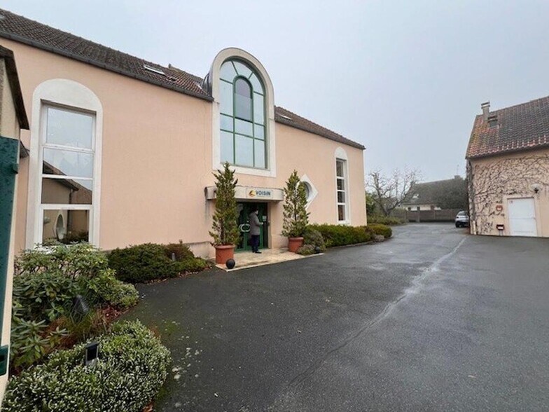 5 Grande Rue, Limours for lease - Building Photo - Image 1 of 15