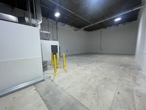 7950-7966 NW 14th St, Miami, FL for lease Interior Photo- Image 2 of 5