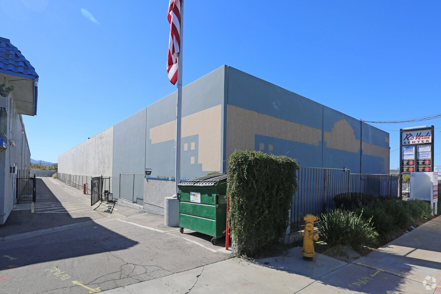 1145 Greenfield Dr, El Cajon, CA for lease - Building Photo - Image 3 of 8