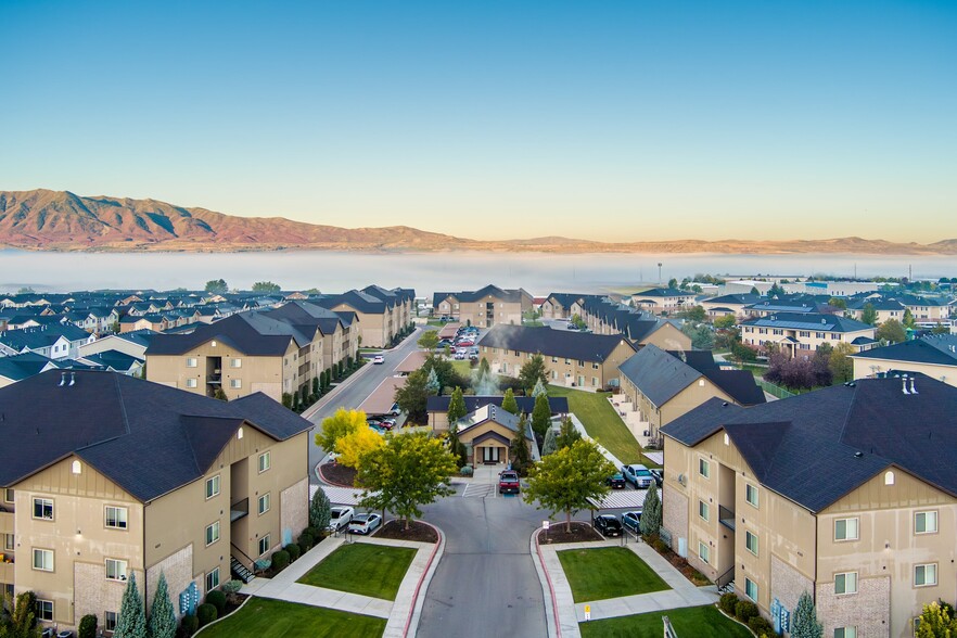415 Suncrest Ln, Logan, UT for sale - Building Photo - Image 1 of 55