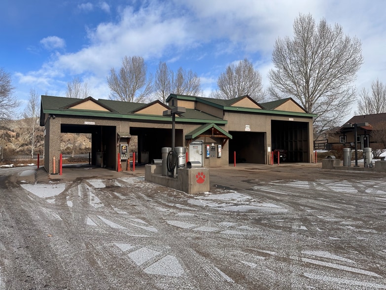 660 Red Table Dr, Gypsum, CO for sale - Building Photo - Image 3 of 13