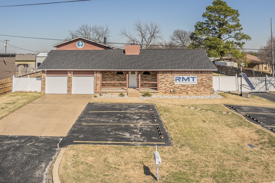 120 Acuff Ln, Colleyville, TX for sale - Building Photo - Image 1 of 33