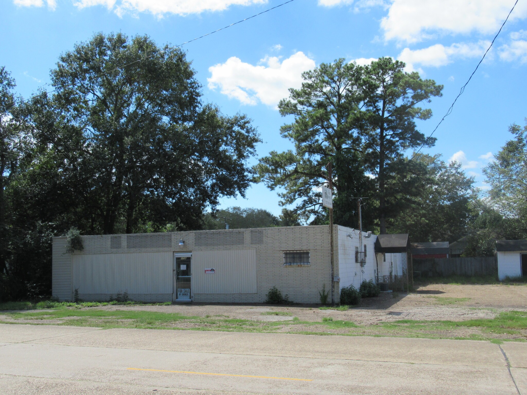 1736 Common St, Lake Charles, LA for sale Building Photo- Image 1 of 1