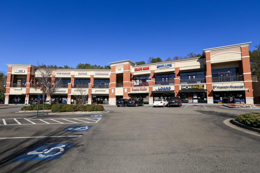 535 Riverstone Pky, Canton, GA for lease - Building Photo - Image 3 of 29