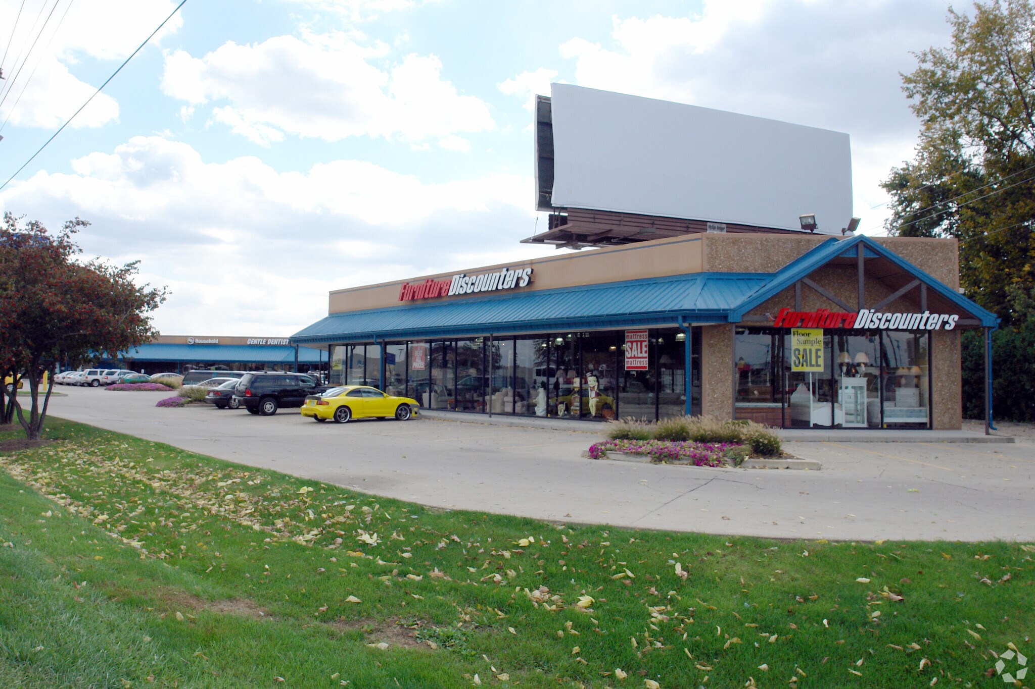 4150 Lafayette Rd, Indianapolis, IN, 46254 Retail Space For Lease