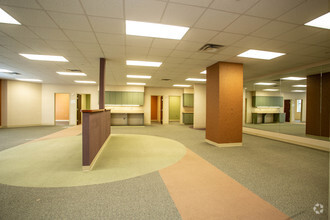 5875 Bremo Rd, Richmond, VA for lease Interior Photo- Image 1 of 7