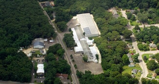 More details for 680 Elton St, Riverhead, NY - Flex, Industrial for Lease