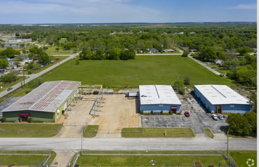 6023 N Yorktown Ave, Tulsa, OK for sale - Building Photo - Image 1 of 1