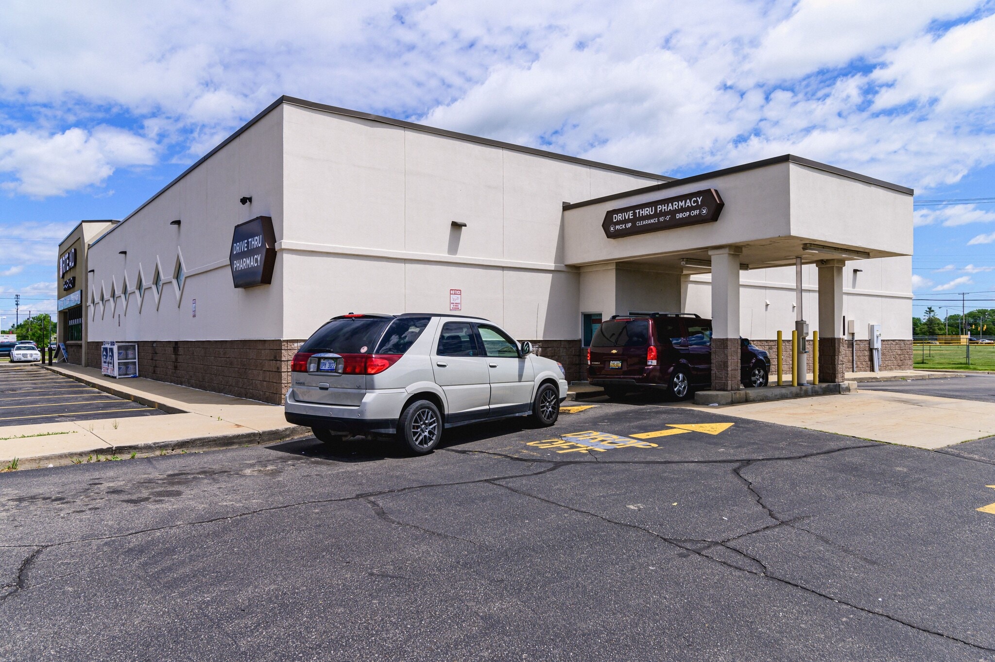 5014 Clio Rd, Flint, MI for sale Building Photo- Image 1 of 1