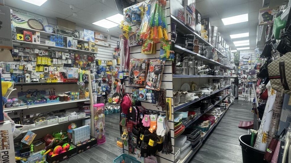 50-64 Harrow Rd, Wembley for lease - Building Photo - Image 2 of 9