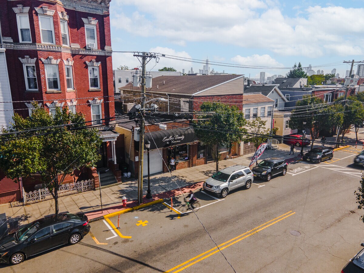 1012 New York Ave, Union City, NJ 07087 Retail for Sale