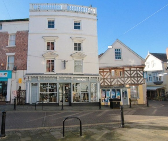 13 Crown Ln, Denbigh for sale Primary Photo- Image 1 of 1