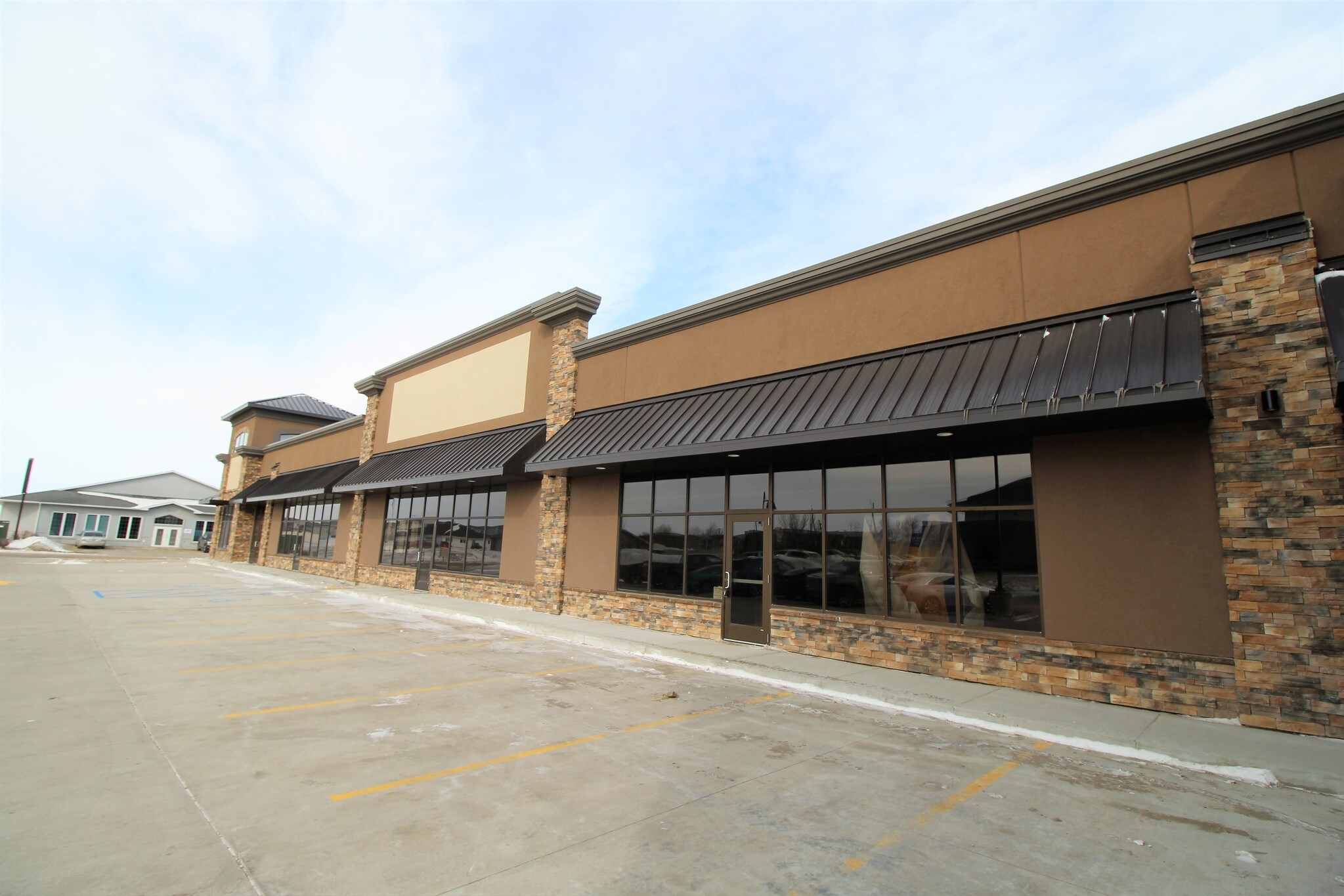 2915 10th St SW, Minot, ND for sale Building Photo- Image 1 of 1