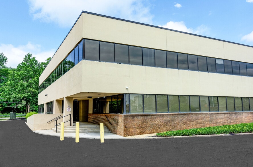 101 Laurel Rd, Voorhees, NJ for lease - Building Photo - Image 2 of 35